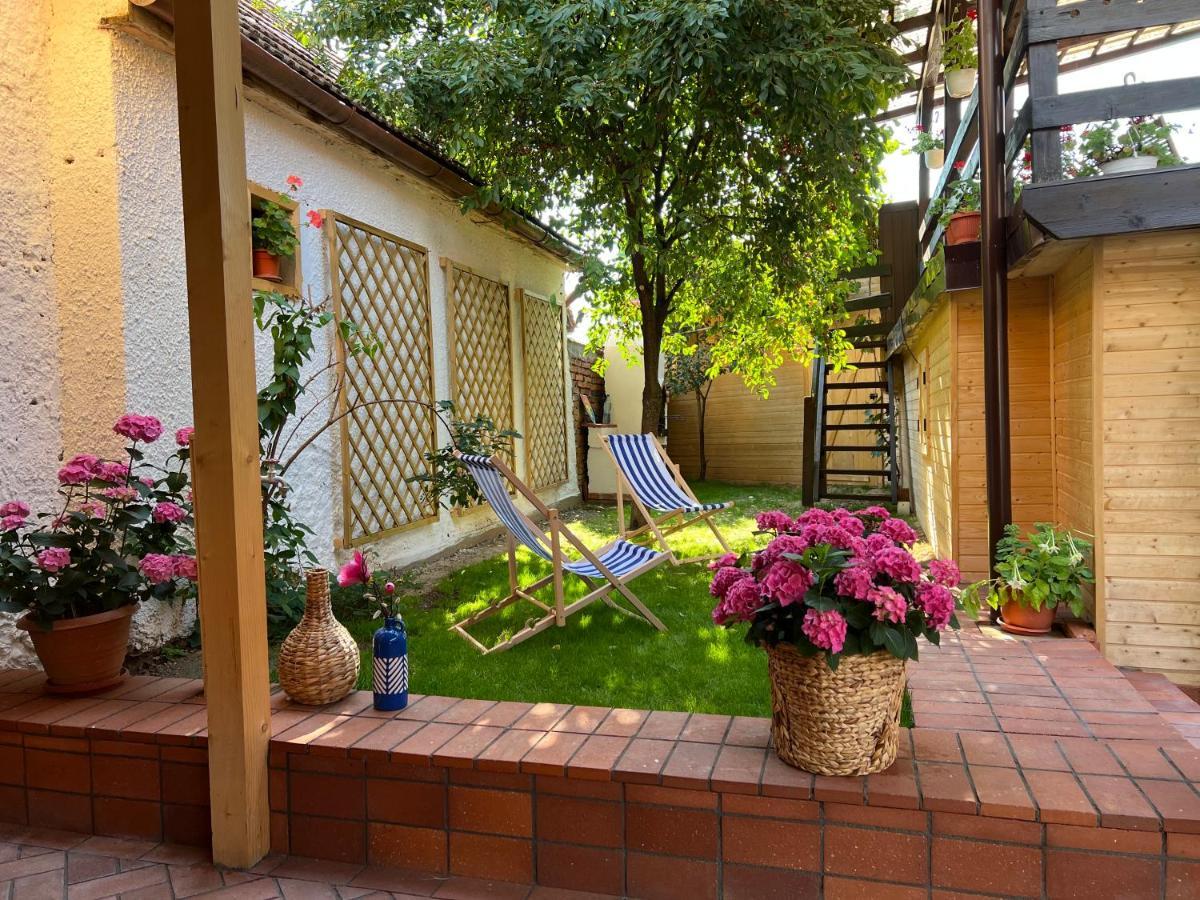 Victoria Gasthaus Rasnov - Charming Vacation House In Rasnov Luaran gambar