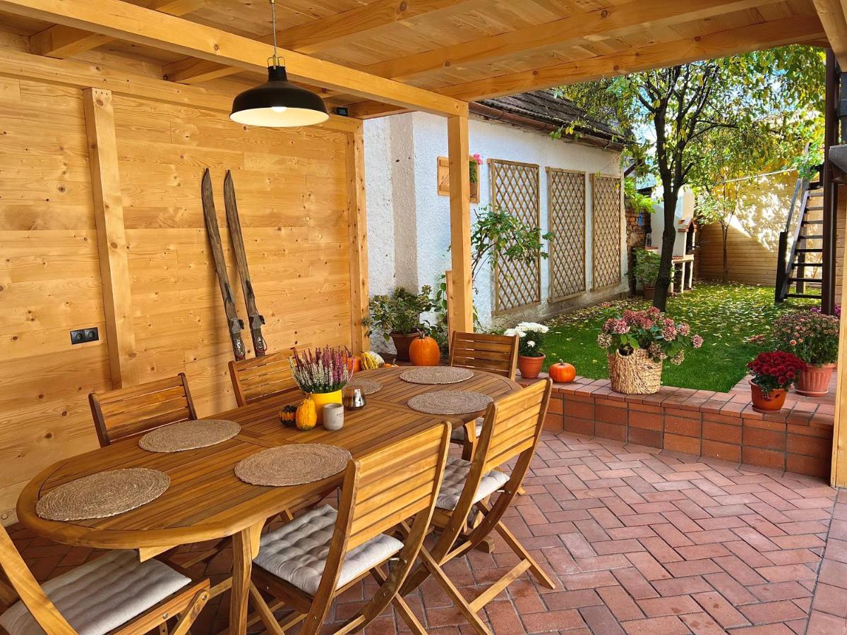 Victoria Gasthaus Rasnov - Charming Vacation House In Rasnov Luaran gambar